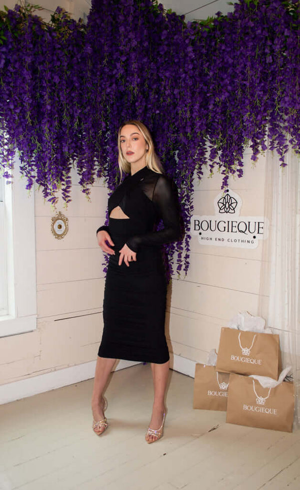 Mariela Fitted Dress with Cut-Out Detail - Black